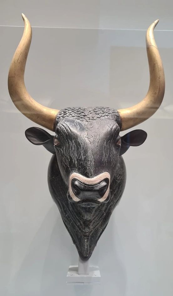 The bull head, symbol of the Minoans